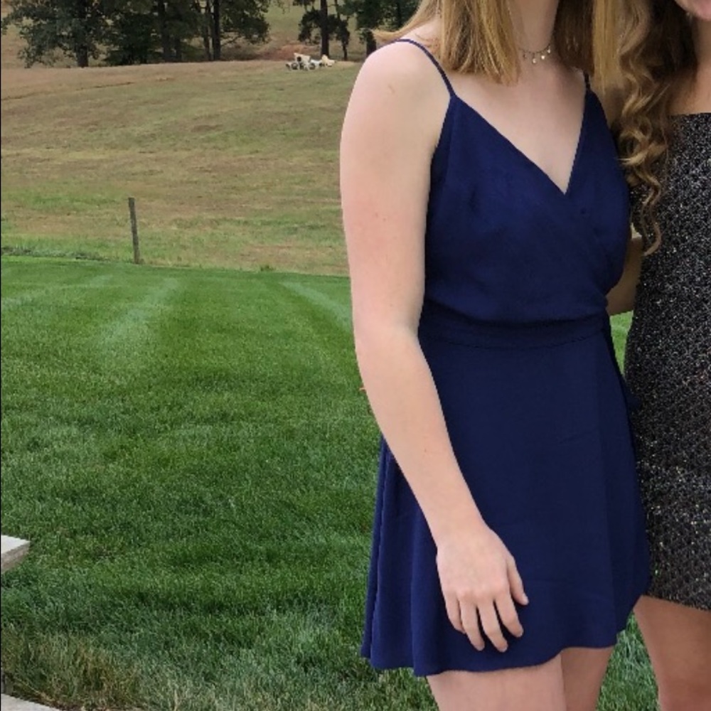 navy dress
